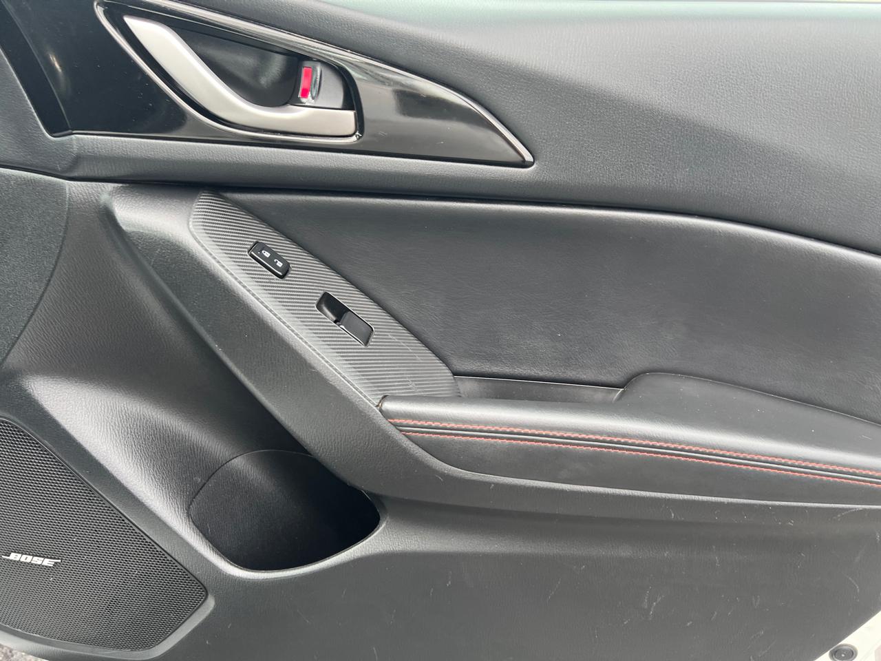 Mazda MAZDA3 5dr HB Auto i Grand Touring 2015