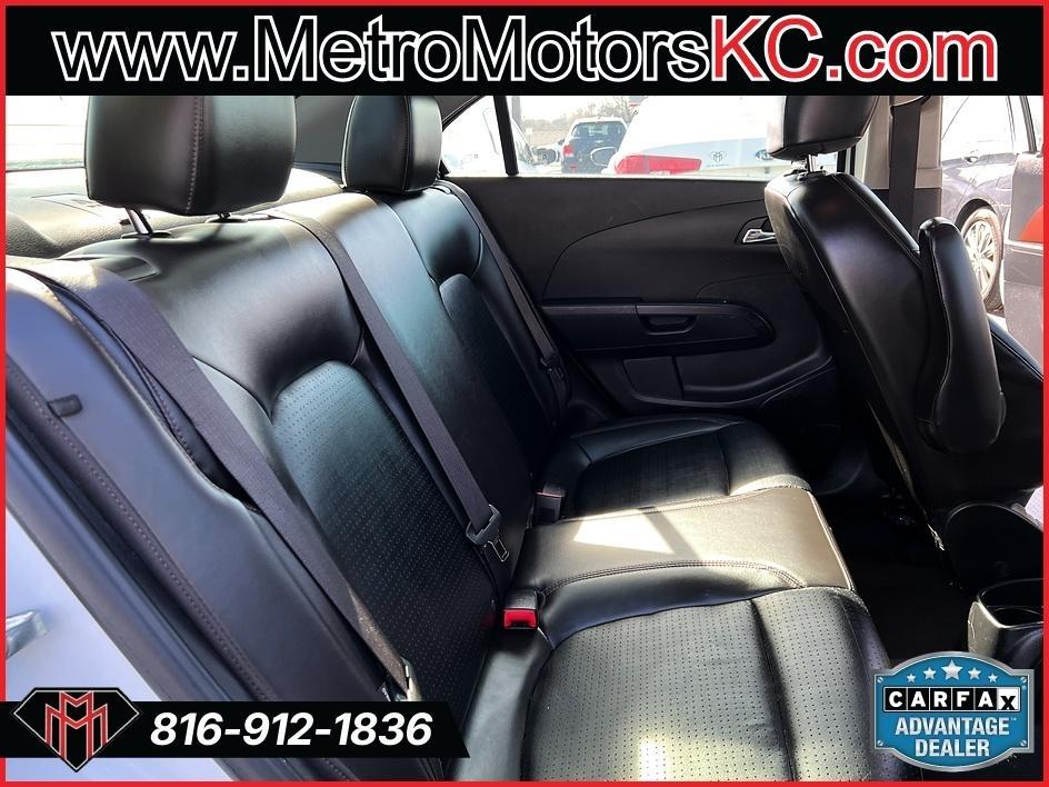 Chevrolet Sonic 4dr Sdn Auto LTZ 2015