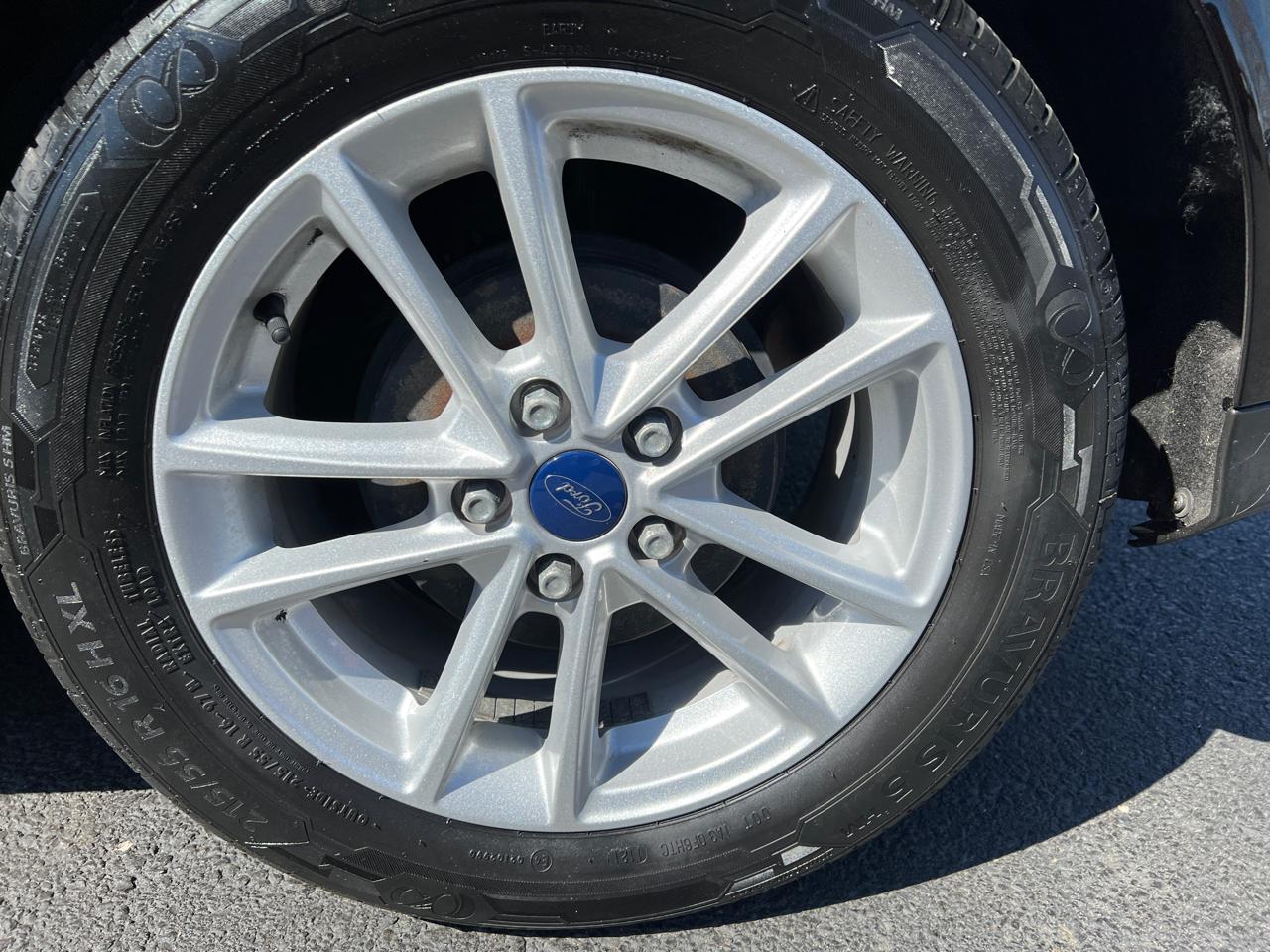 Ford Focus SE Hatch 2017