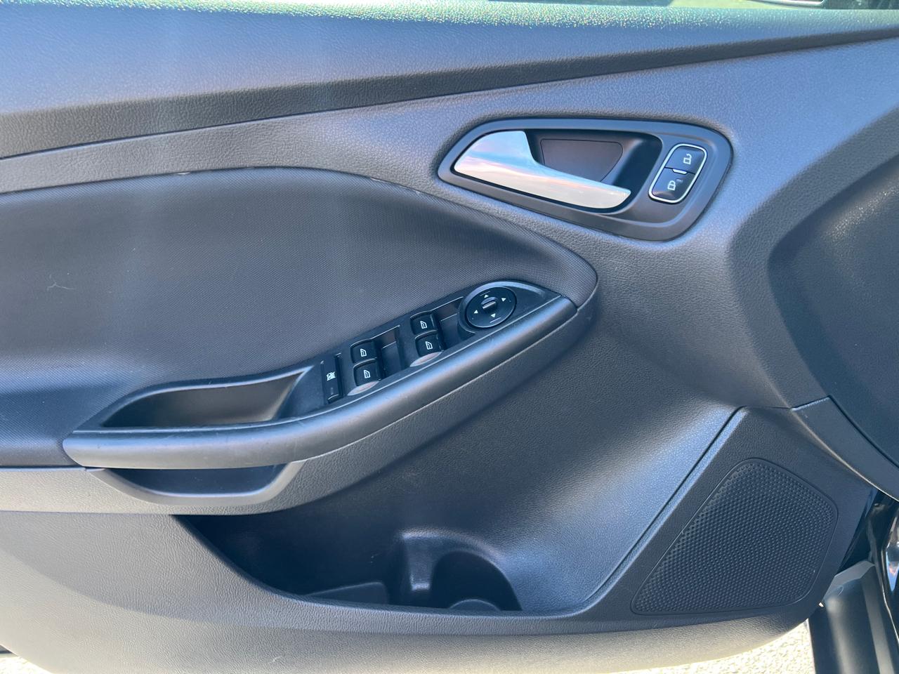 Ford Focus SE Hatch 2017