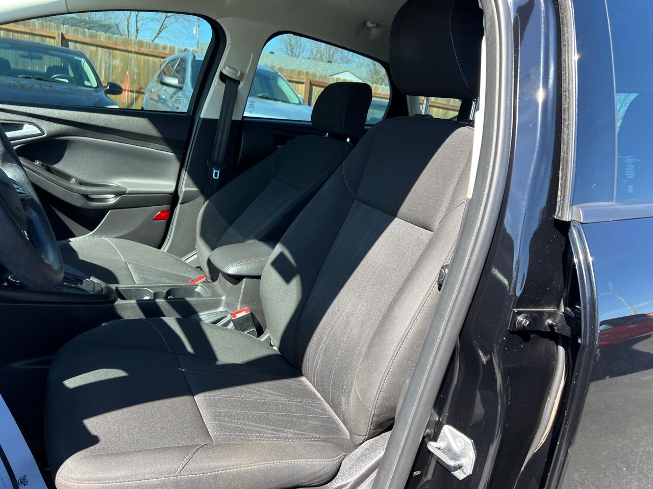 Ford Focus SE Hatch 2017