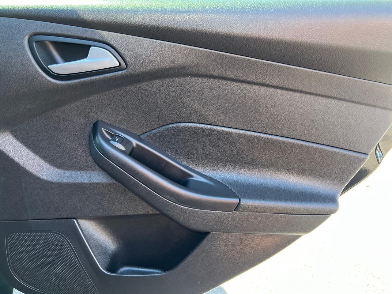 Ford Focus SE Hatch 2017