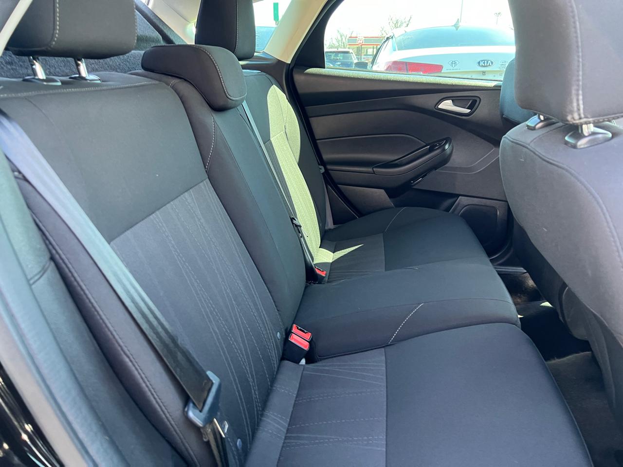 Ford Focus SE Hatch 2017