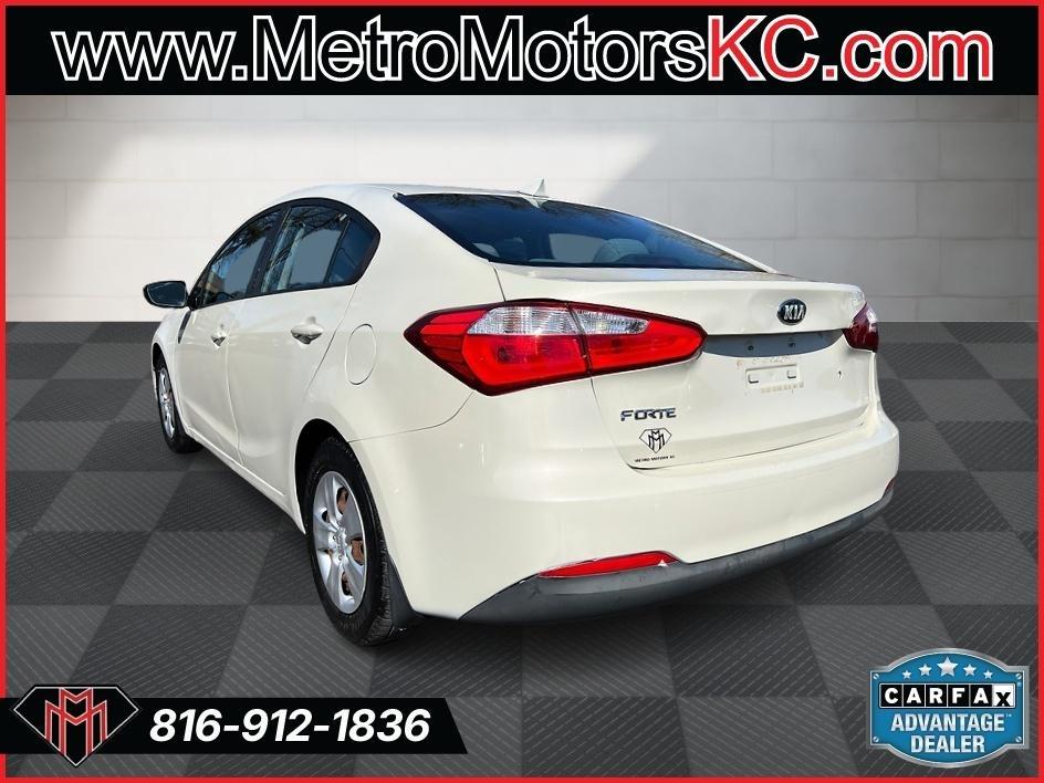 Kia Forte 4dr Sdn Auto LX 2015