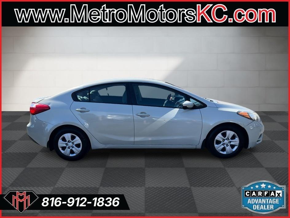 Kia Forte 4dr Sdn Auto LX 2015