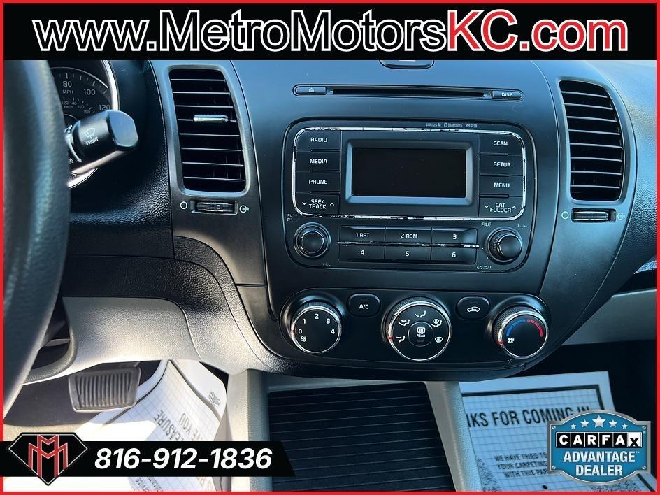 Kia Forte 4dr Sdn Auto LX 2015