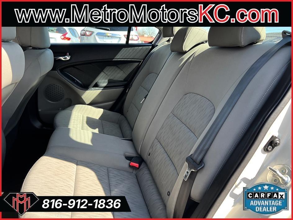 Kia Forte 4dr Sdn Auto LX 2015