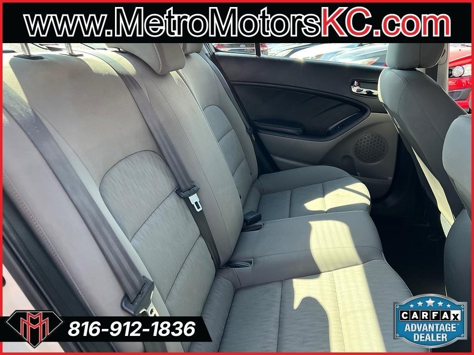 Kia Forte 4dr Sdn Auto LX 2015