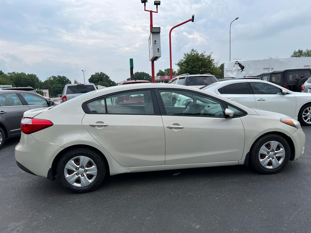 Kia Forte 4dr Sdn Auto LX 2015