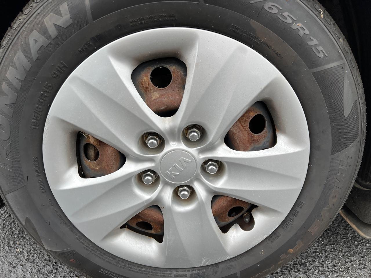 Kia Forte 4dr Sdn Auto LX 2015