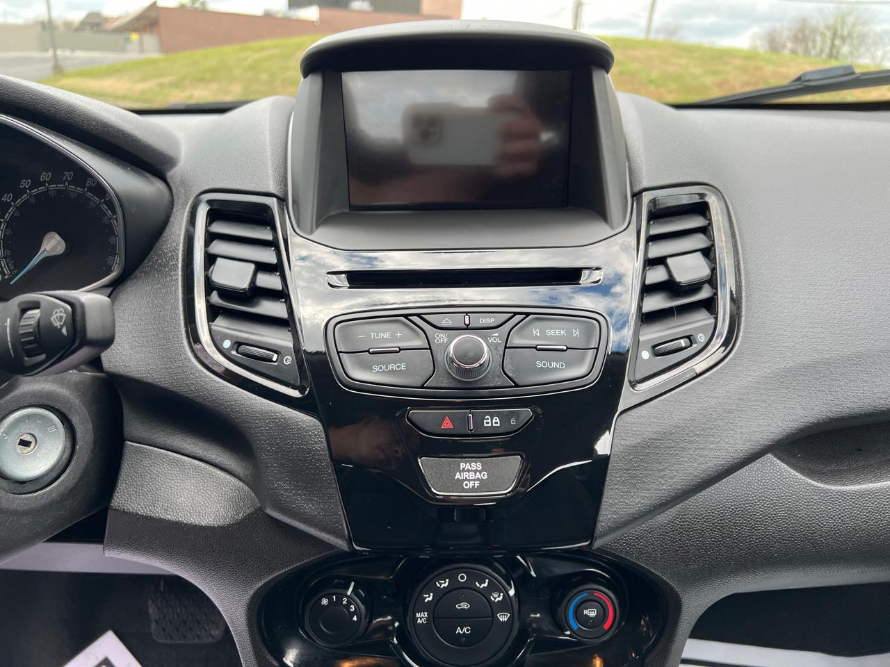 Ford Fiesta SE Hatch 2019