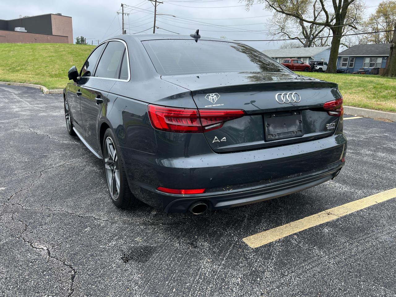 Audi A4 2.0 TFSI Auto Premium Plus quattro AWD 2017