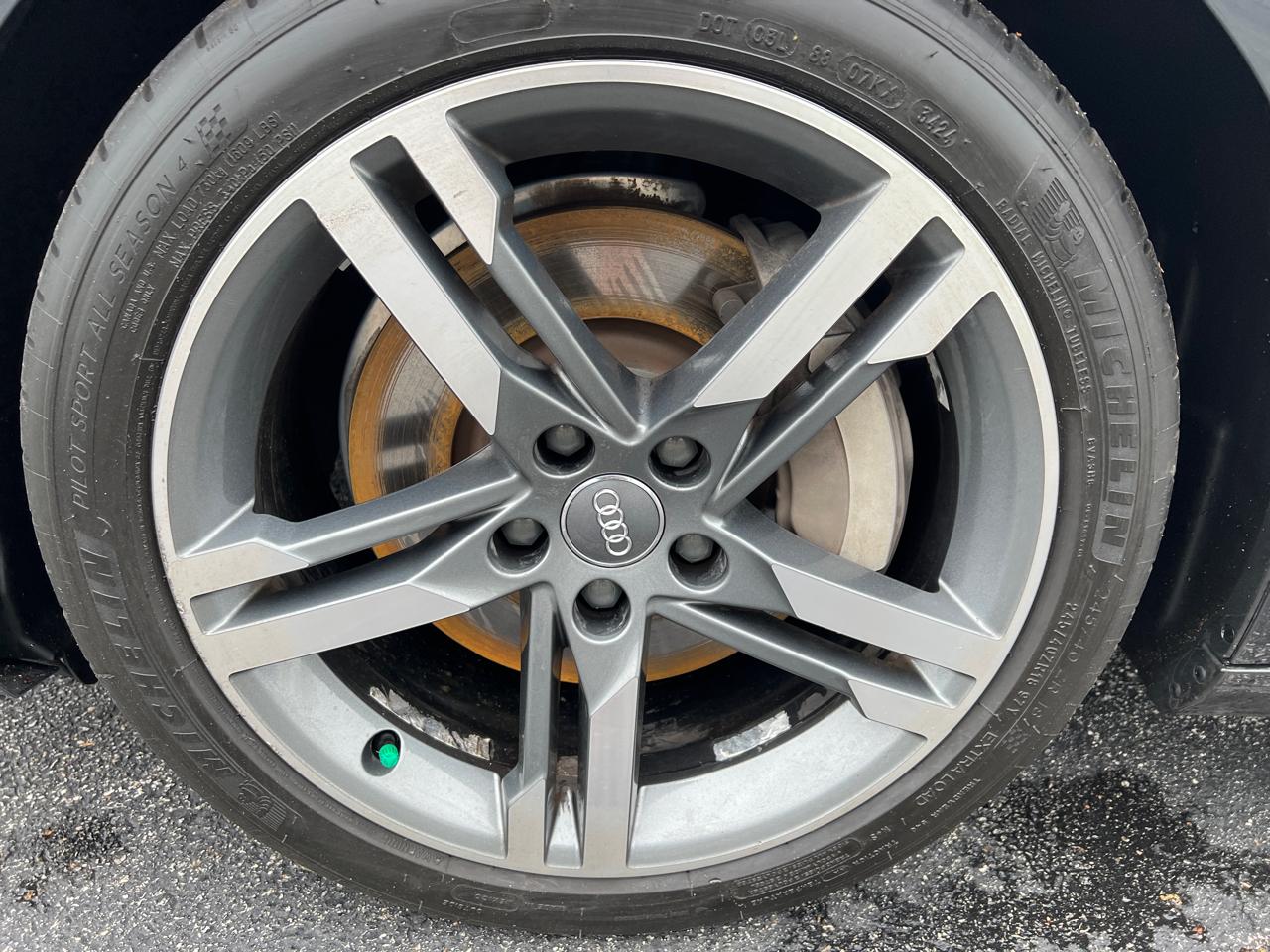 Audi A4 2.0 TFSI Auto Premium Plus quattro AWD 2017