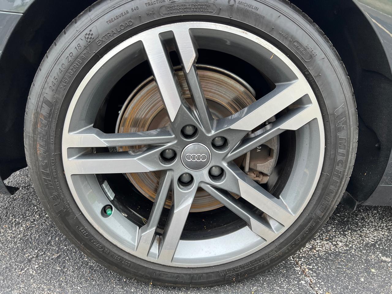 Audi A4 2.0 TFSI Auto Premium Plus quattro AWD 2017