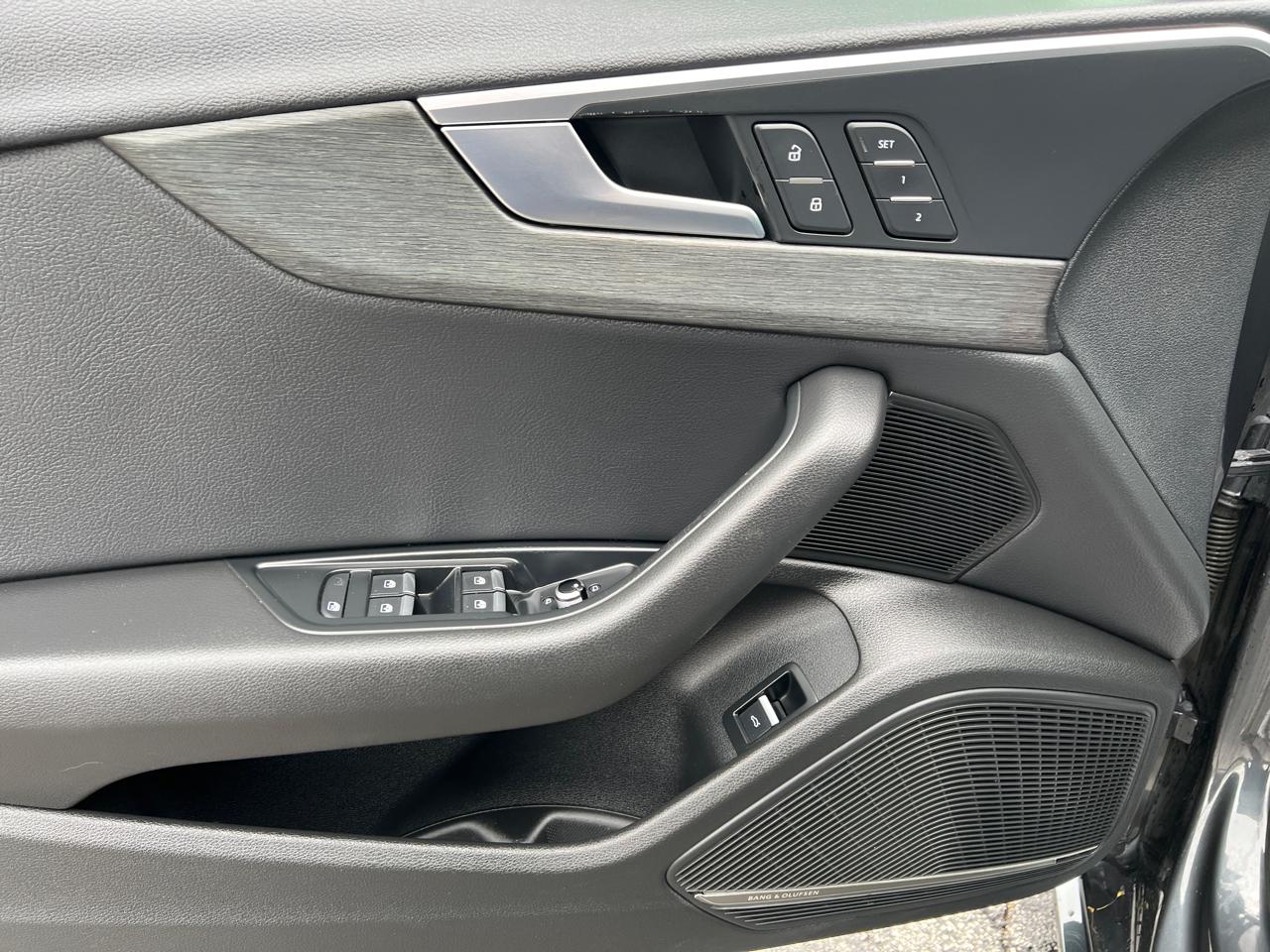 Audi A4 2.0 TFSI Auto Premium Plus quattro AWD 2017