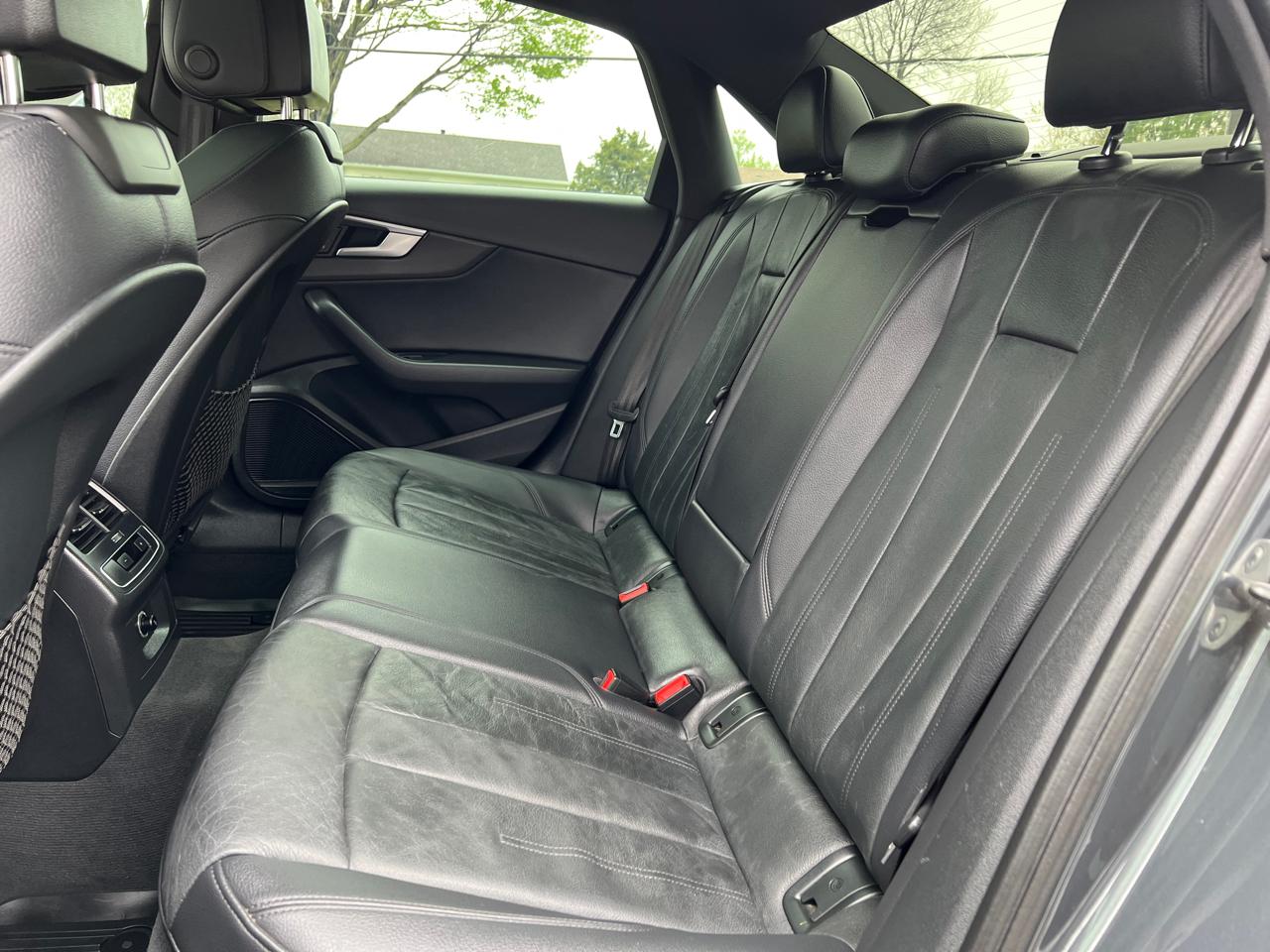 Audi A4 2.0 TFSI Auto Premium Plus quattro AWD 2017