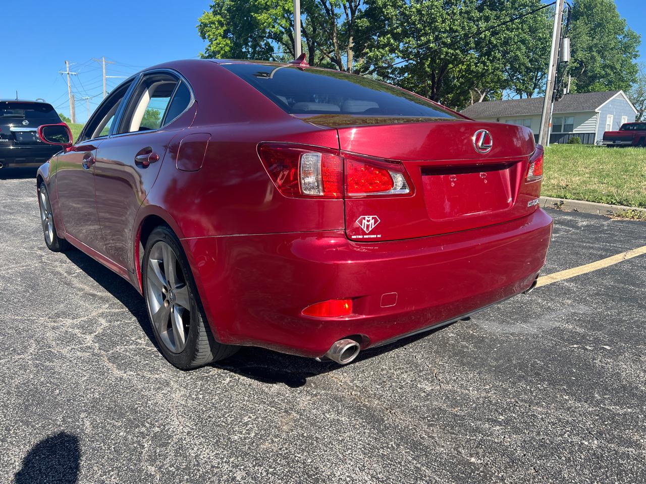 Lexus IS 250 4dr Sport Sdn Auto RWD 2012