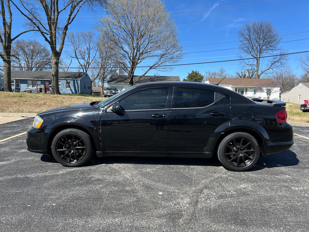 Dodge Avenger 4dr Sdn SXT 2014