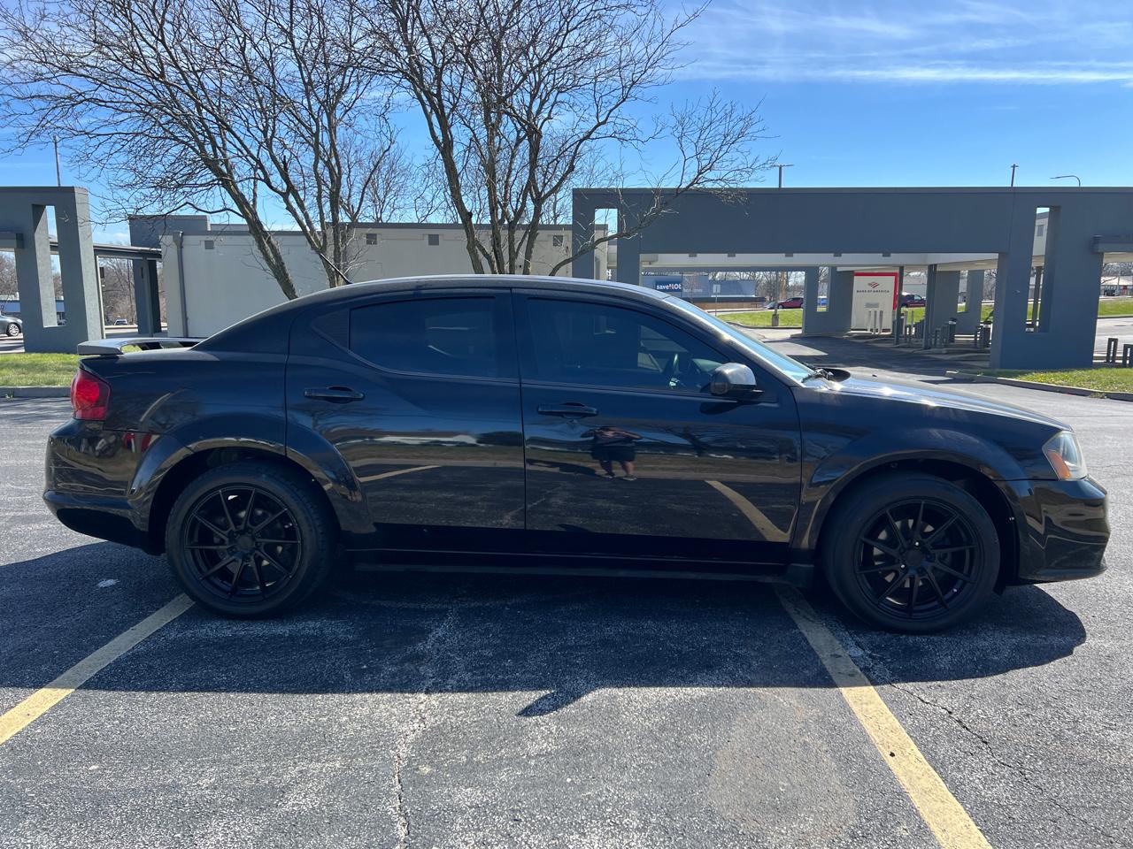 Dodge Avenger 4dr Sdn SXT 2014