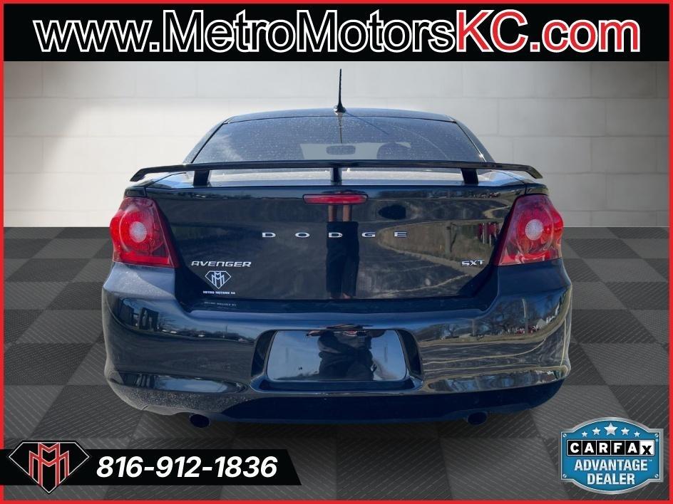 Dodge Avenger 4dr Sdn SXT 2014