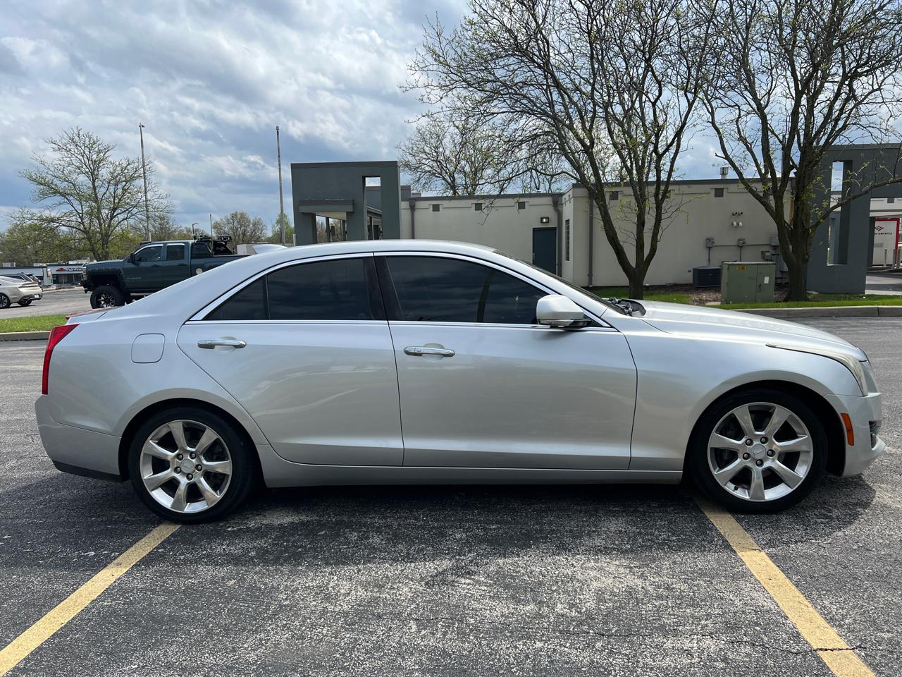 Cadillac ATS Sedan 4dr Sdn 2.0L Luxury RWD 2018