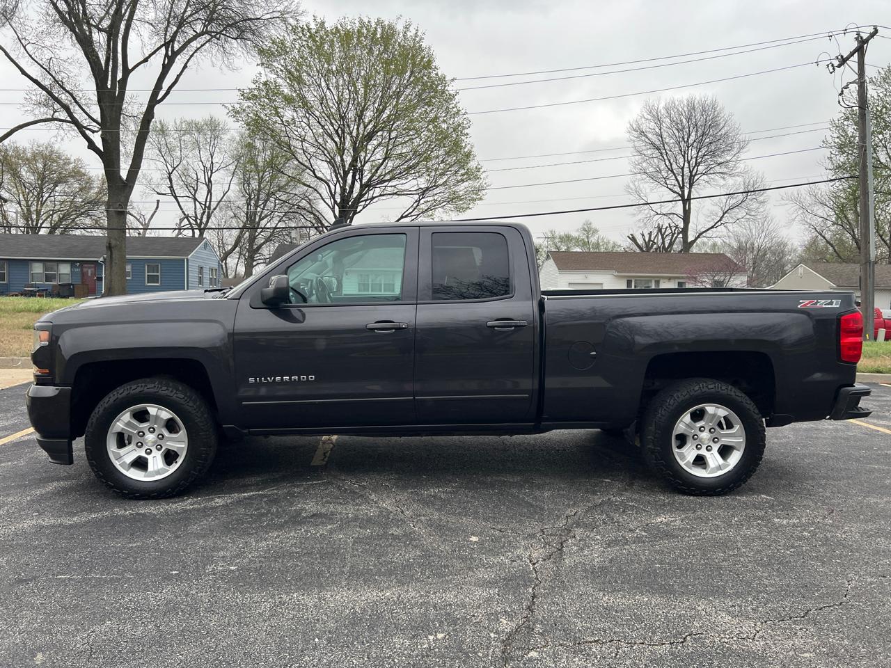 Chevrolet Silverado 1500 4WD Double Cab 143.5" LT w/2LT 2016