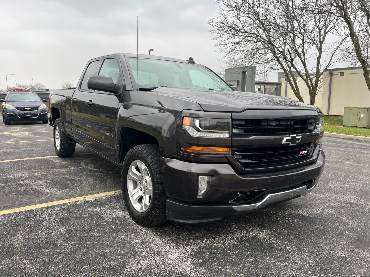 Chevrolet Silverado 1500 4WD Double Cab 143.5" LT w/2LT 2016