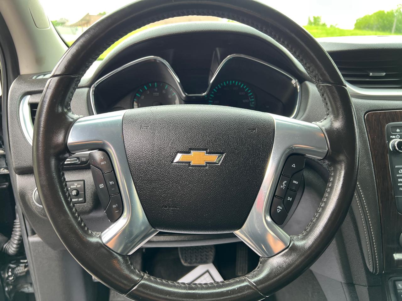 Chevrolet Traverse AWD 4dr LT w/1LT 2015