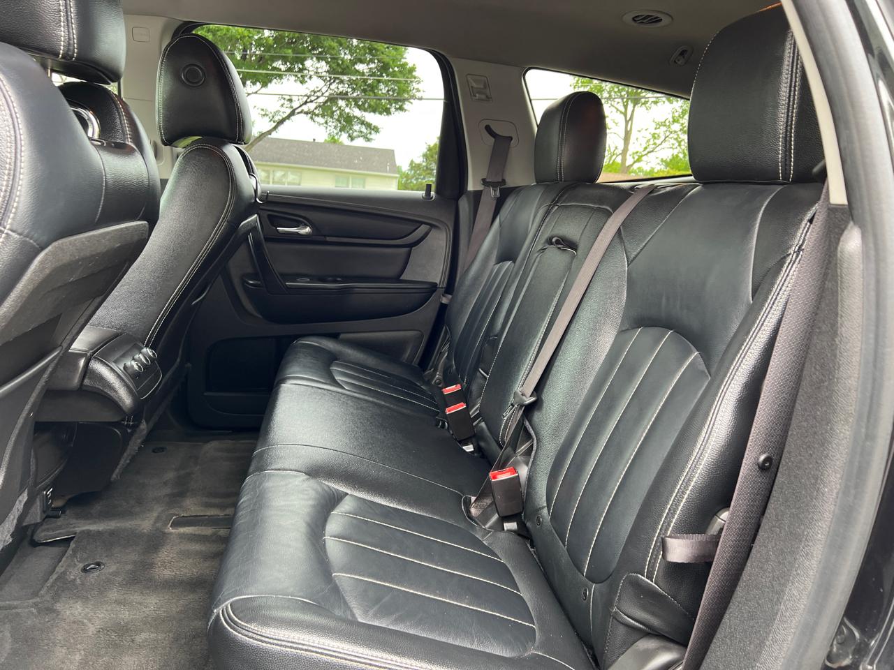 Chevrolet Traverse AWD 4dr LT w/1LT 2015