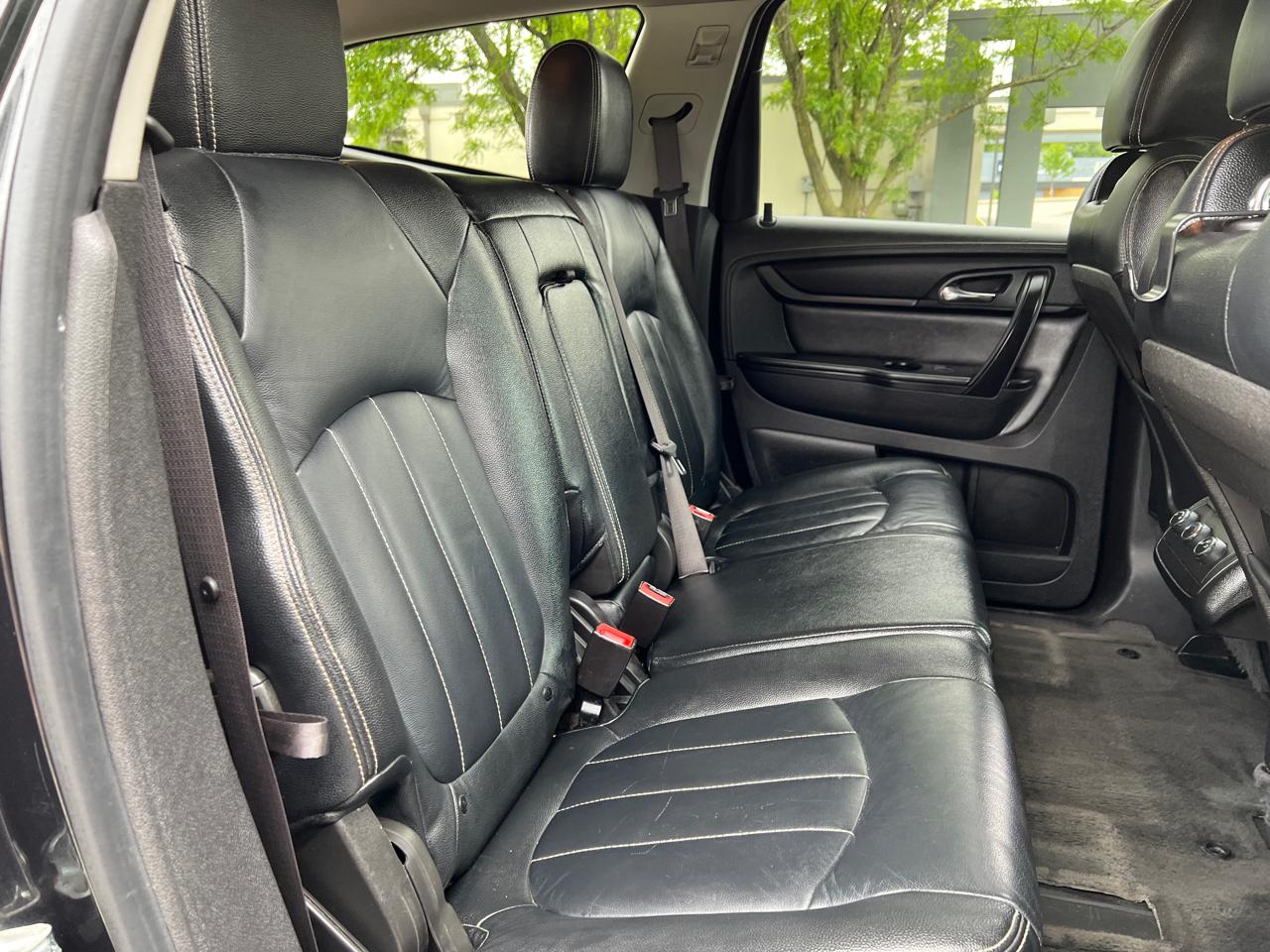 Chevrolet Traverse AWD 4dr LT w/1LT 2015