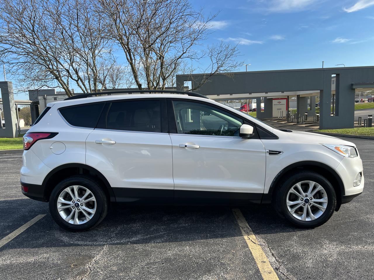 Ford Escape SEL 4WD 2018
