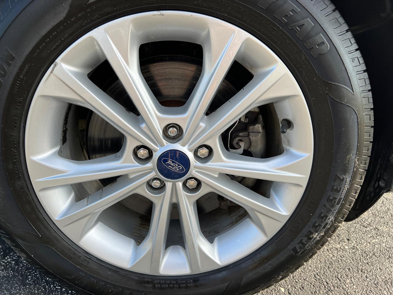 Ford Escape SEL 4WD 2018