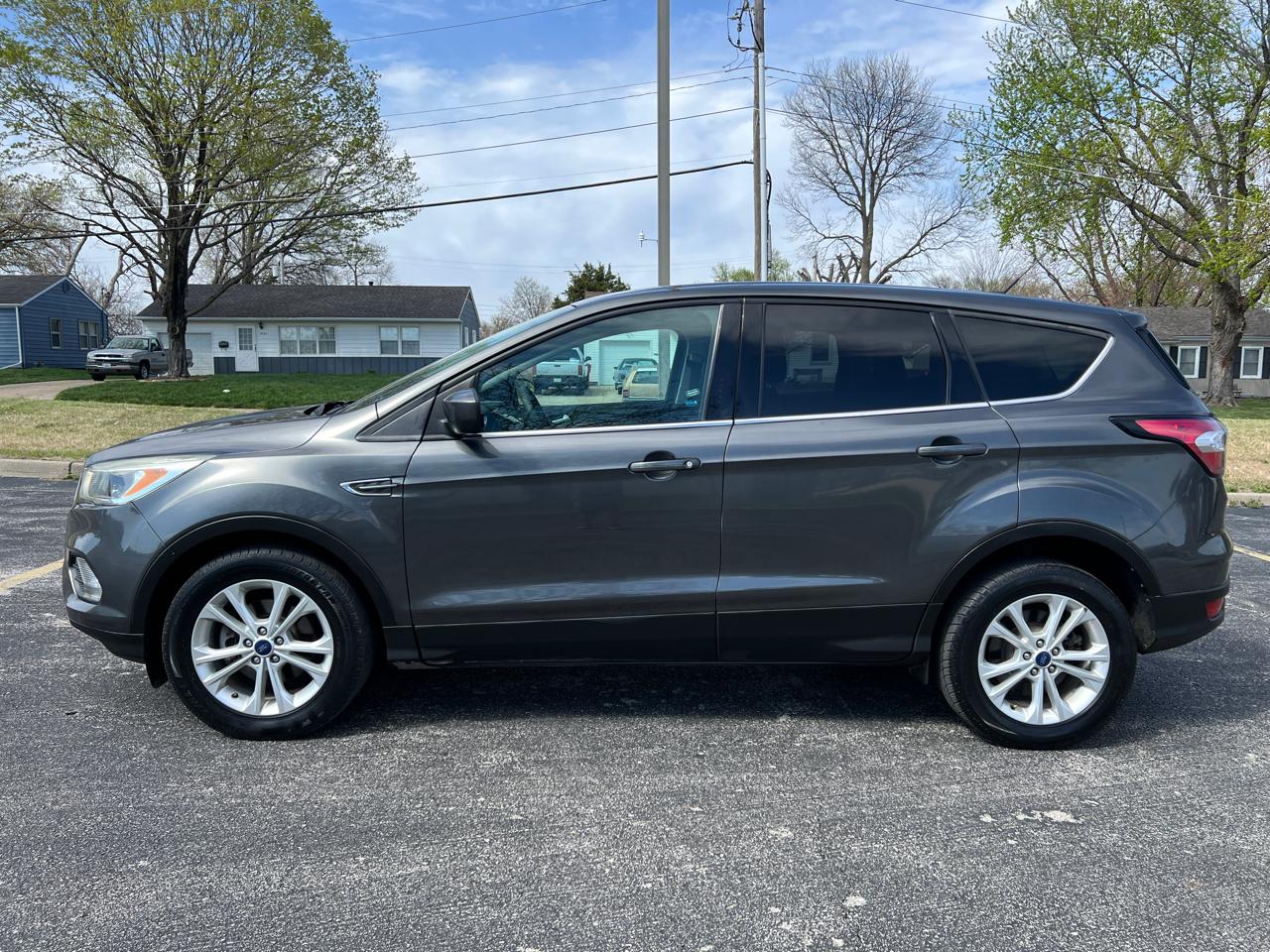 Ford Escape SE FWD 2017
