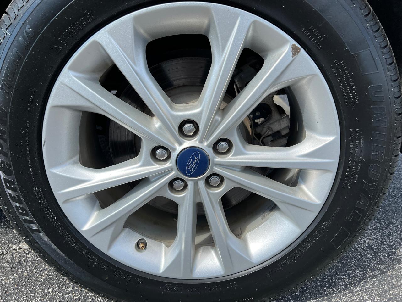 Ford Escape SE FWD 2017