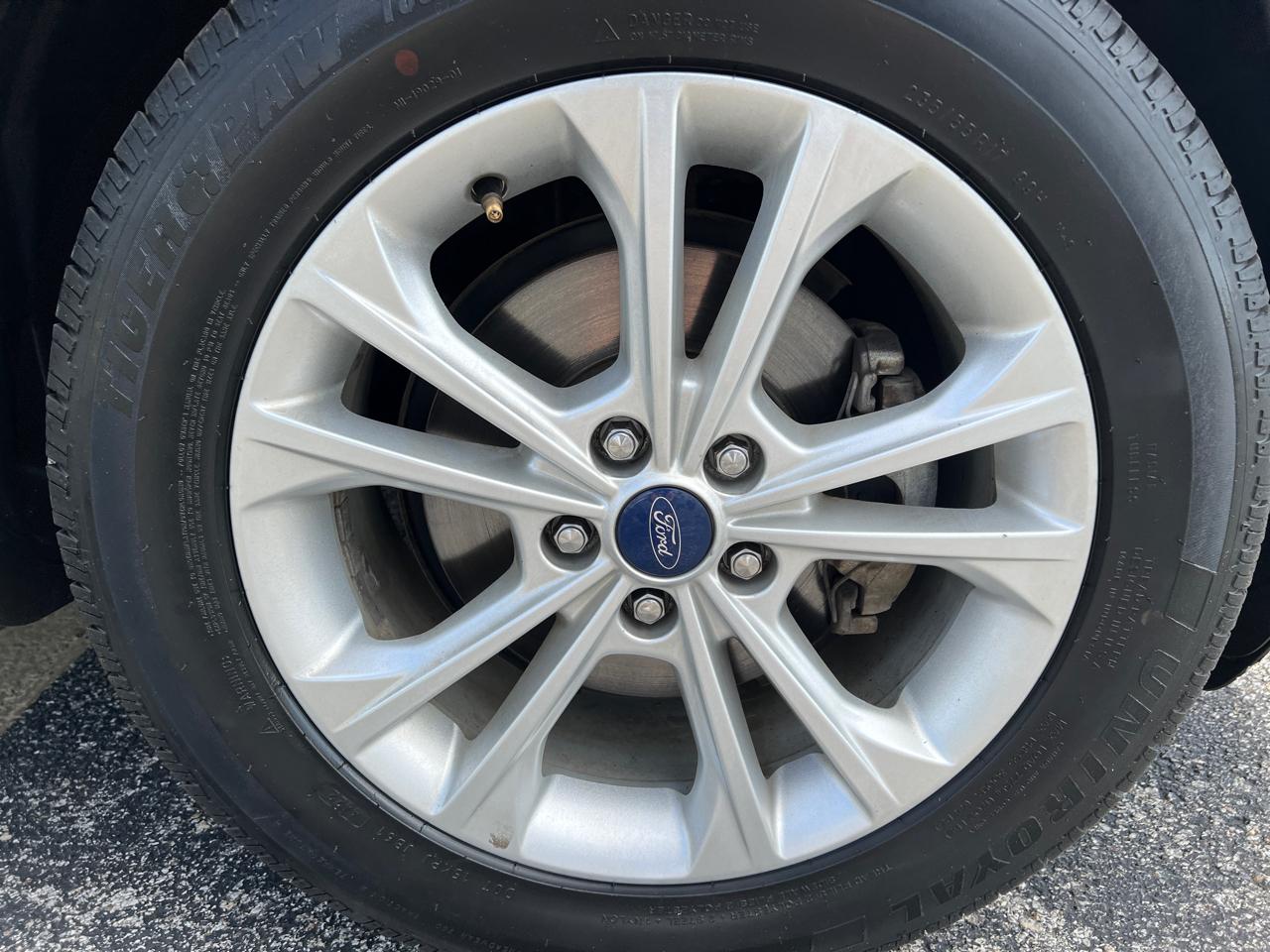 Ford Escape SE FWD 2017