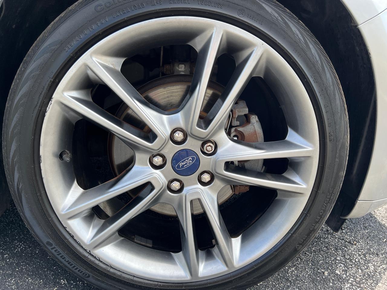 Ford Fusion 4dr Sdn Titanium FWD 2013