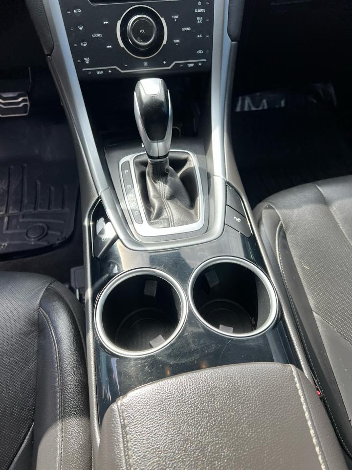 Ford Fusion 4dr Sdn Titanium FWD 2013