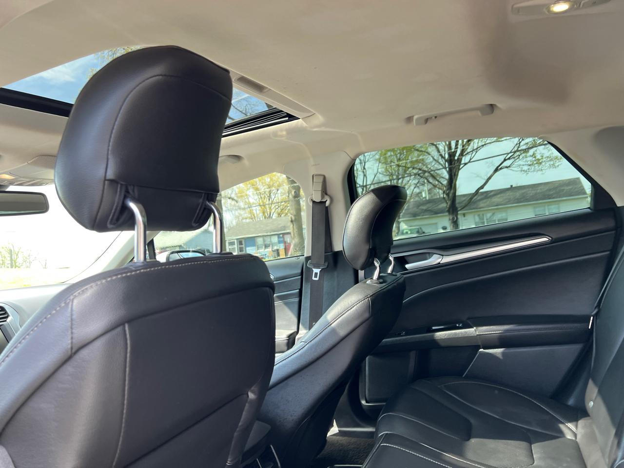 Ford Fusion 4dr Sdn Titanium FWD 2013