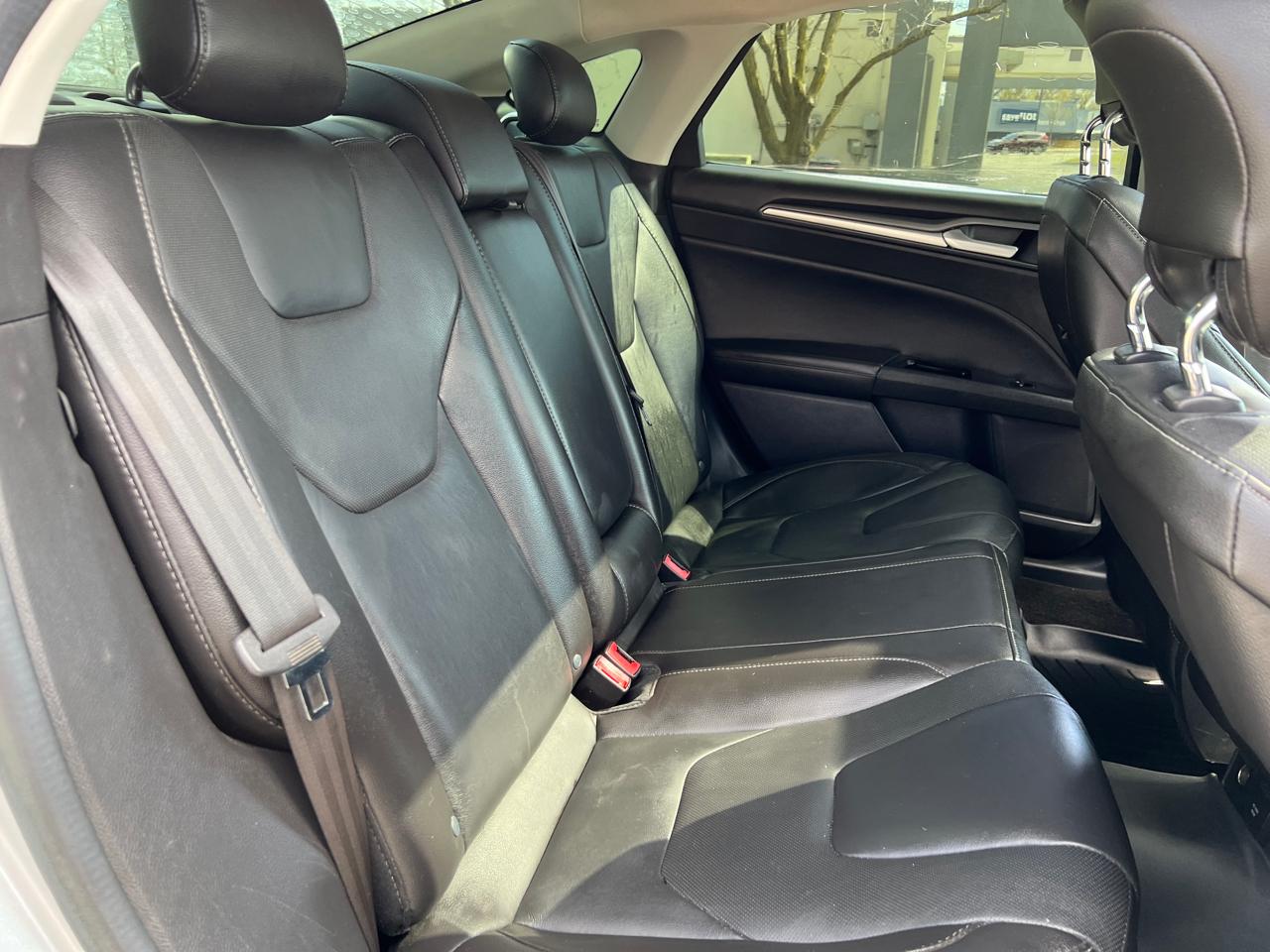 Ford Fusion 4dr Sdn Titanium FWD 2013