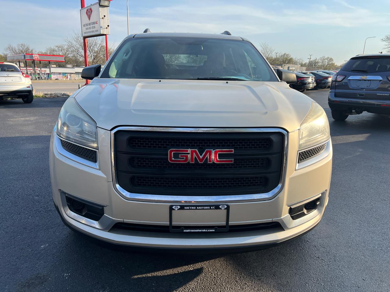 GMC Acadia FWD 4dr SLE w/SLE-1 2016