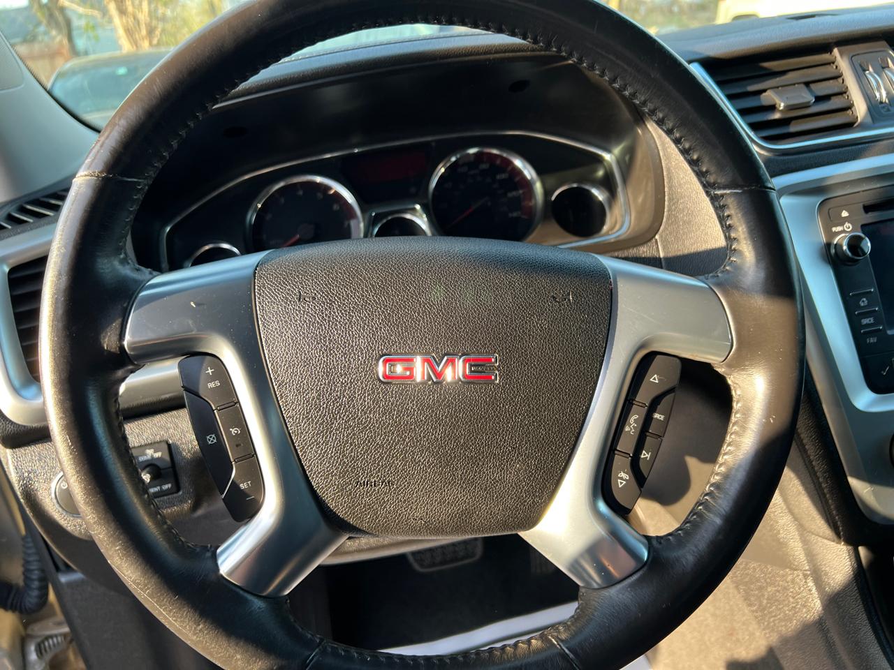 GMC Acadia FWD 4dr SLE w/SLE-1 2016