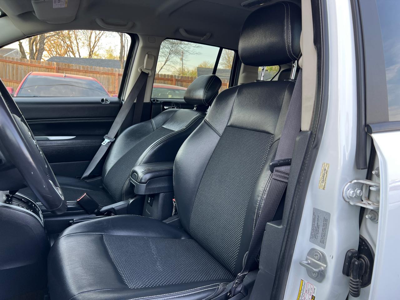 Jeep Compass Latitude 4x4 *Ltd Avail* 2017