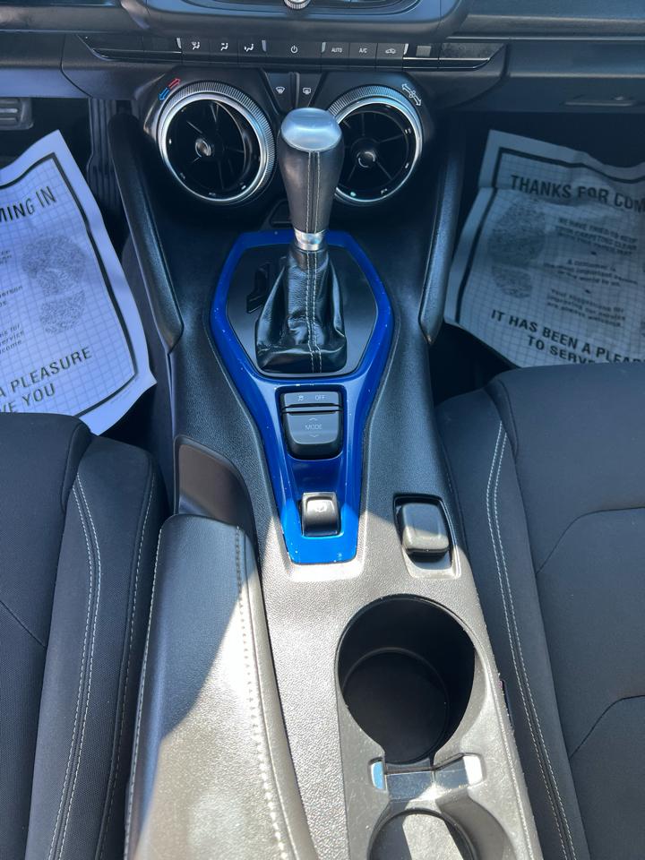 Chevrolet Camaro 2dr Cpe 1LT 2017