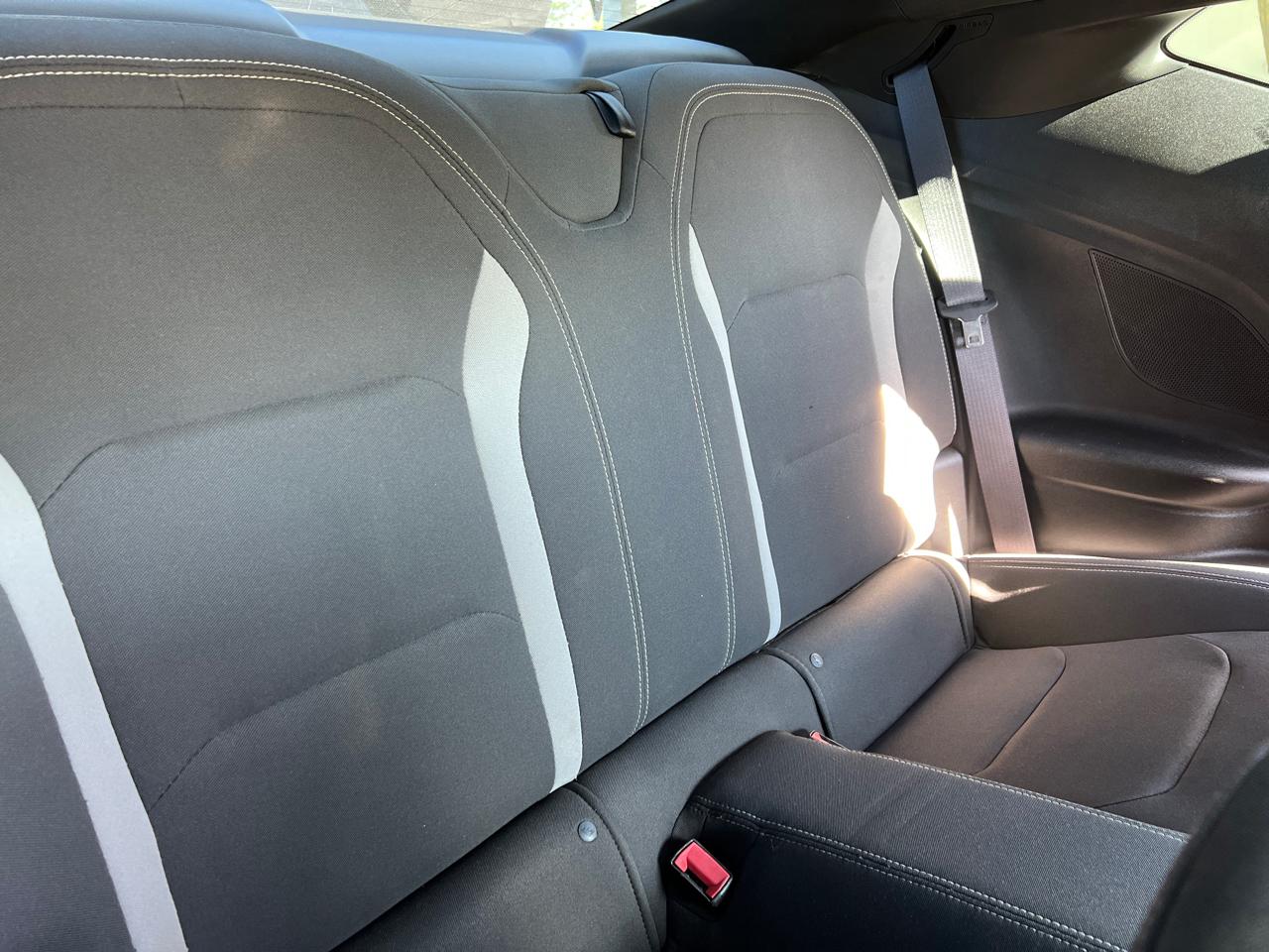 Chevrolet Camaro 2dr Cpe 1LT 2017