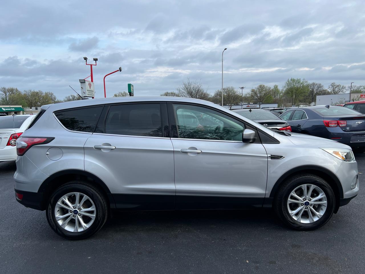Ford Escape SE FWD 2017