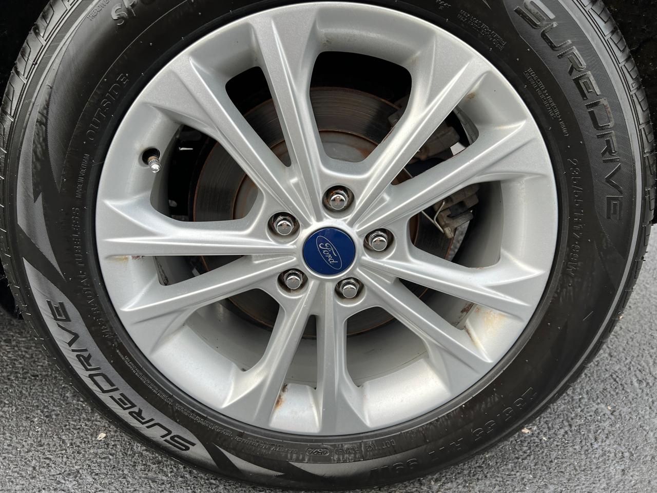 Ford Escape SE FWD 2017