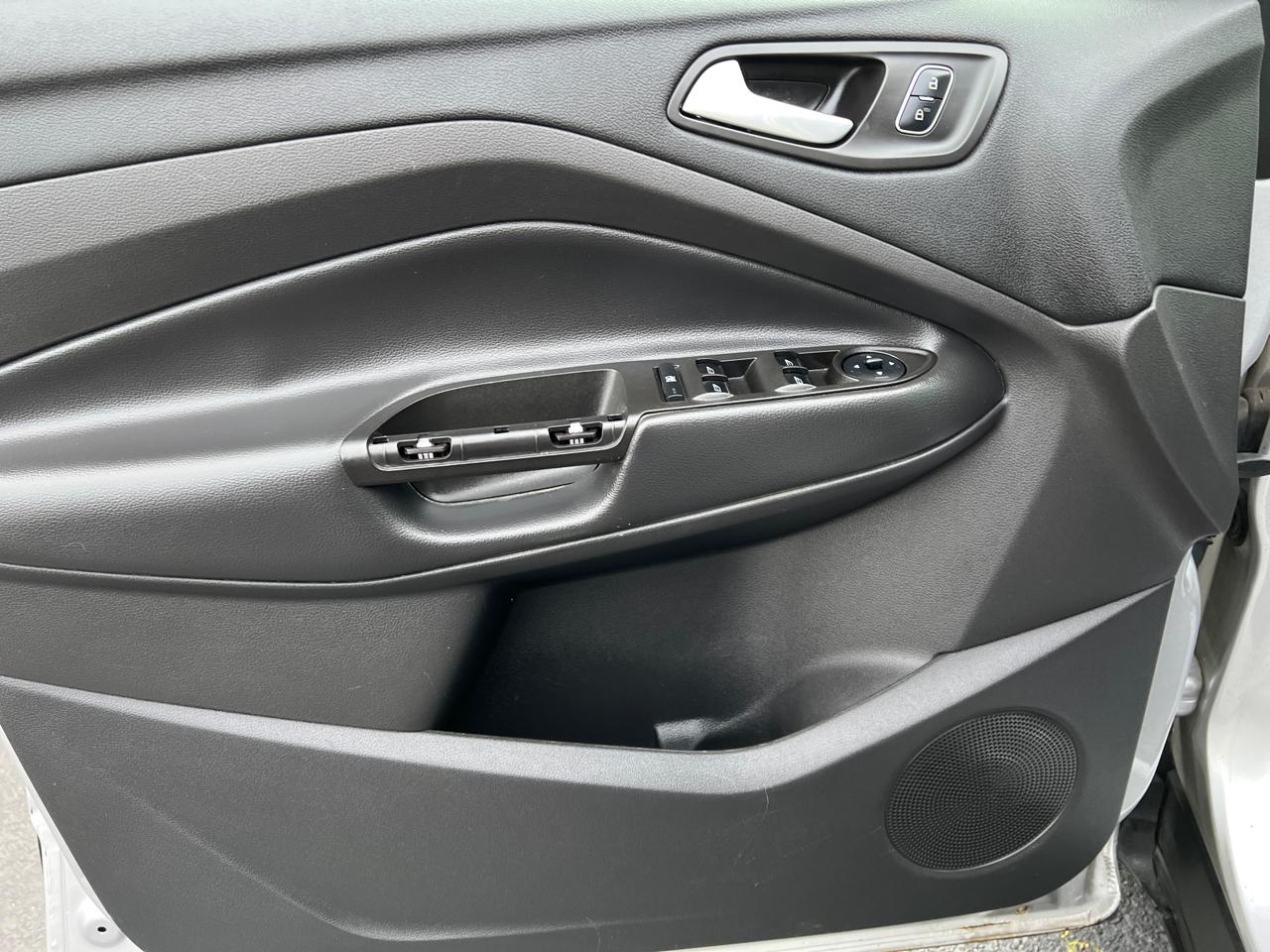 Ford Escape SE FWD 2017