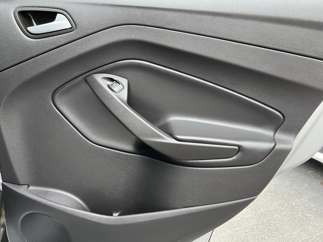 Ford Escape SE FWD 2017