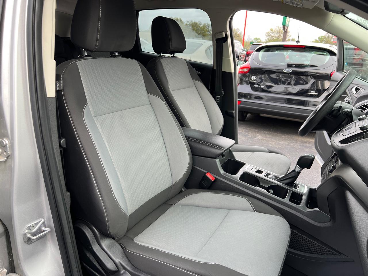 Ford Escape SE FWD 2017