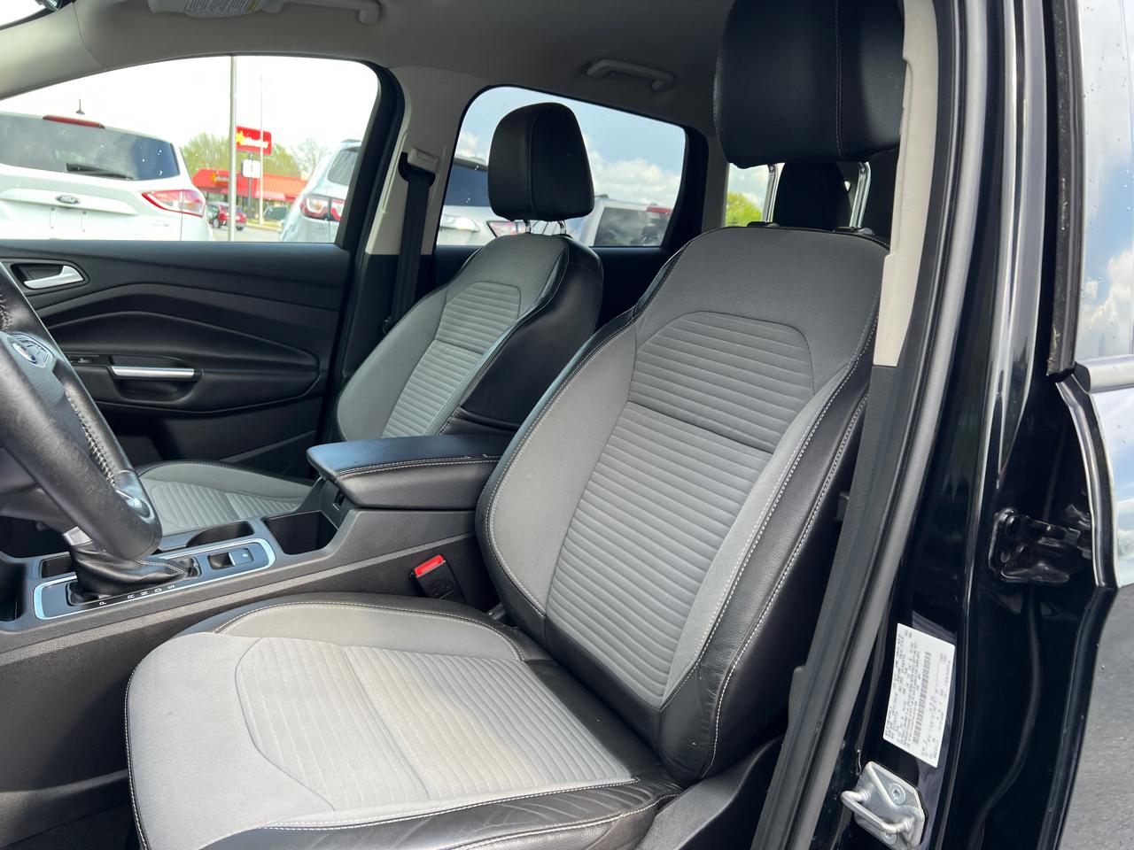 Ford Escape SE FWD 2017